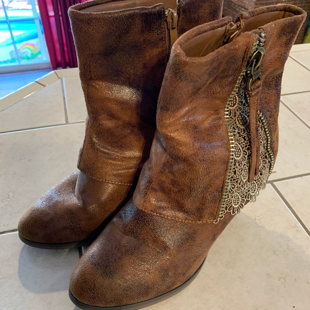 Southern fried chics booties